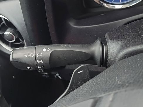 Used 2018 Toyota Corolla SE w/ Body Protection Package FWD image 21