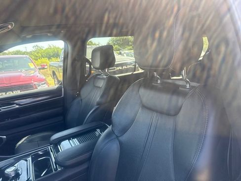 Used 2023 Jeep Wagoneer 4WD w/ Premium Group I image 13