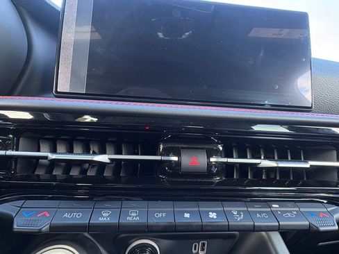 Used 2024 Dodge Hornet R/T w/ R/T Blacktop Package image 4