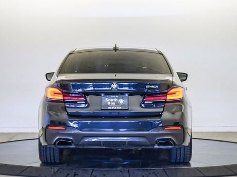 Used 2023 BMW 540i 540i w/ M Sport Package image 3