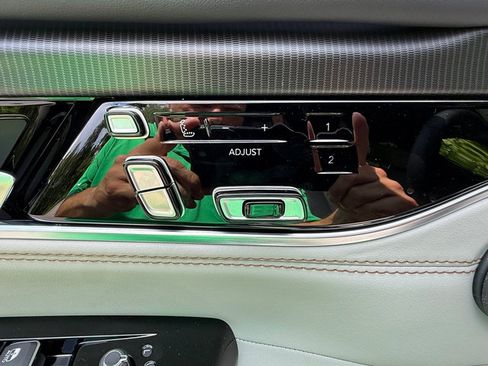 New 2026 Jeep Grand Wagoneer Summit AWD/4WD image 15