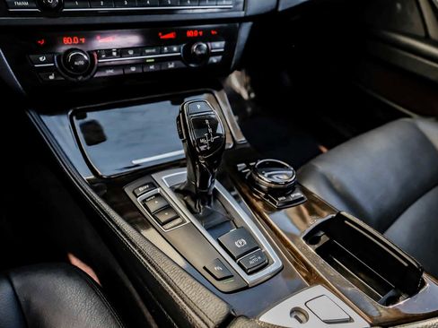 Used 2016 BMW 528i Sedan image 22