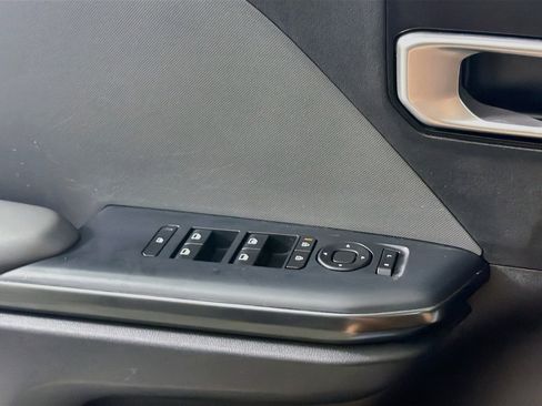 Used 2025 Kia K4 FWD image 15