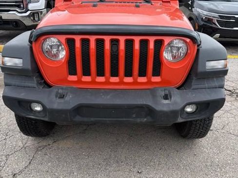 Used 2018 Jeep Wrangler Sport w/ Quick Order Package 23S AWD/4WD image 1