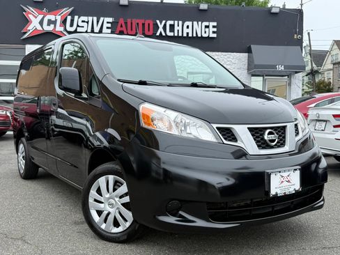 Used 2021 Nissan NV200 SV FWD image 1