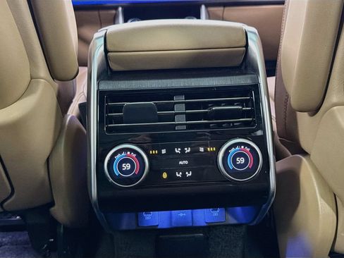 Certified 2023 Land Rover Range Rover Long Wheelbase SE AWD/4WD image 27