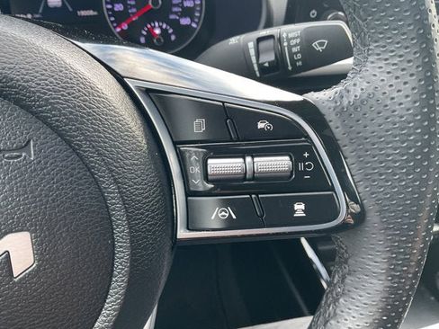 Used 2023 Kia Forte GT-Line w/ GT-Line Premium Package image 15