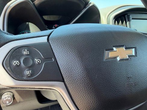 Used 2018 Chevrolet Colorado W/T w/ WT Convenience Package AWD/4WD image 32