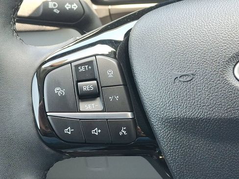 Certified 2023 Ford Escape Platinum w/ Premium Technology Package AWD/4WD image 22
