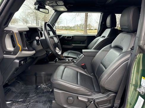 Used 2023 Ford Bronco Badlands w/ Sasquatch Package image 13