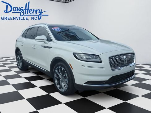 Used 2022 Lincoln Nautilus Reserve w/ Equipment Group 201A FWD image 7