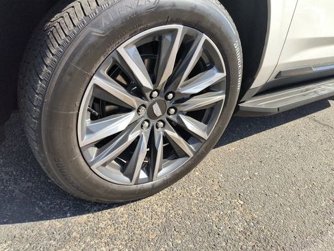 Used 2022 Cadillac Escalade Sport Platinum image 6