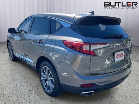 Certified 2023 Acura RDX FWD w/ Technology Package image 7