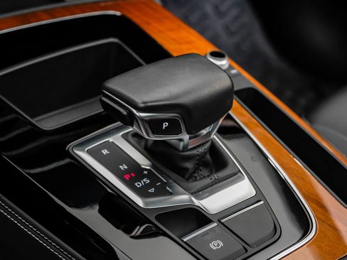 Used 2023 Audi Q5 2.0T Premium Plus w/ Premium Plus Package image 28