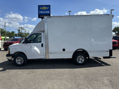 New 2025 Chevrolet Express 3500 w/ Power Convenience Package image 13