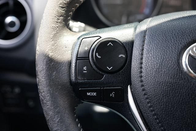 Used 2017 Toyota Corolla iM FWD image 29