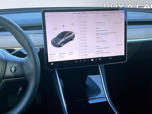 Used 2021 Tesla Model Y Long Range image 6