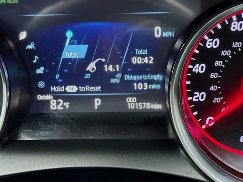 Used 2018 Toyota Camry XSE FWD image 8