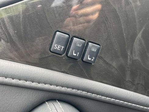 Used 2024 INFINITI QX80 Luxe AWD/4WD image 31