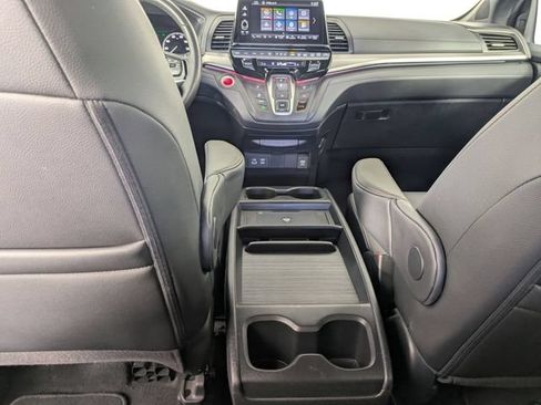 Used 2025 Honda Odyssey Sport-L image 25