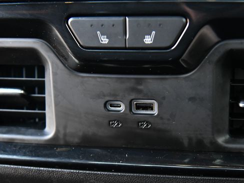 Used 2022 GMC Sierra 1500 AT4 w/ AT4 Premium Package image 51