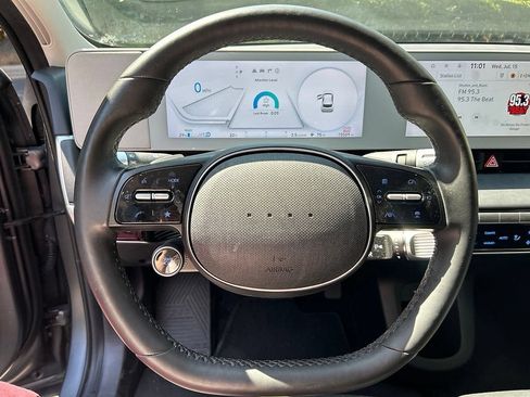 Used 2024 Hyundai Ioniq 5 SEL RWD image 7