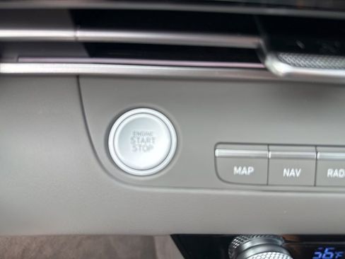 Certified 2024 Hyundai Elantra SEL FWD image 25