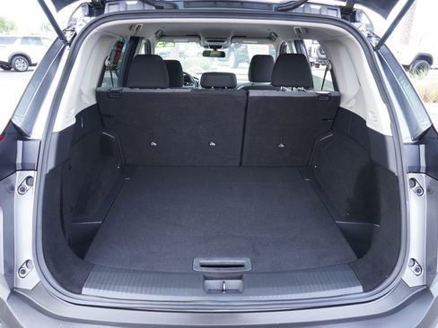 Certified 2023 Nissan Rogue SV image 8