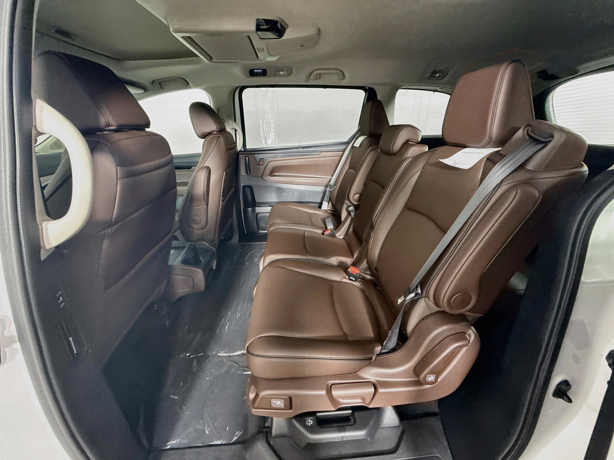 New 2027 Honda Odyssey Touring image 30