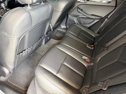 Certified 2026 Porsche Macan AWD/4WD image 29