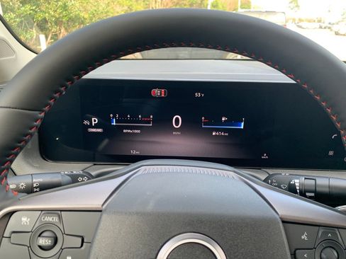 New 2026 Nissan Sentra SR w/ Floor Mat Package image 7