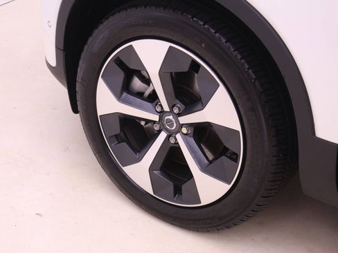 New 2026 Volvo XC40 B5 Plus w/ Protection Package Premier image 22