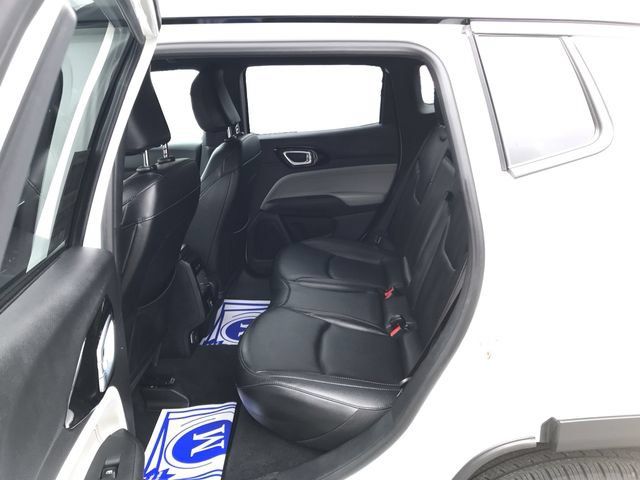 Used 2024 Jeep Compass Limited AWD/4WD image 15