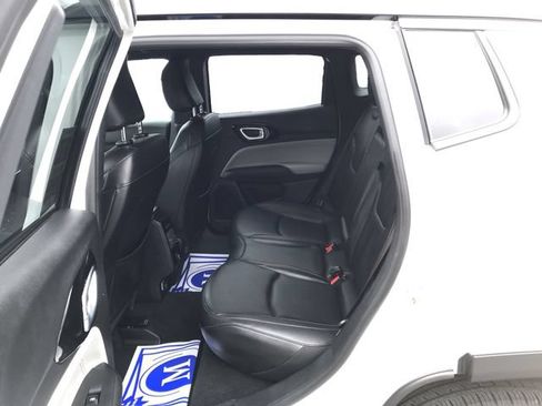 Used 2024 Jeep Compass Limited AWD/4WD image 15