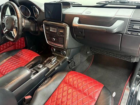 Used 2017 Mercedes-Benz G 63 AMG 4MATIC image 9