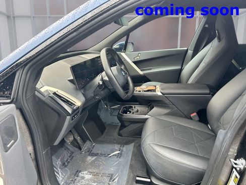 Used 2023 BMW iX xDrive50 w/ Ultimate Package 2 image 11