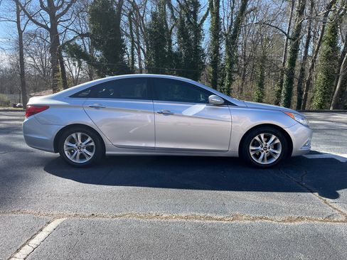 Used 2013 Hyundai Sonata Limited image 2