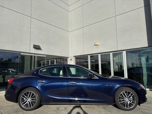 Used 2020 Maserati Ghibli image 9