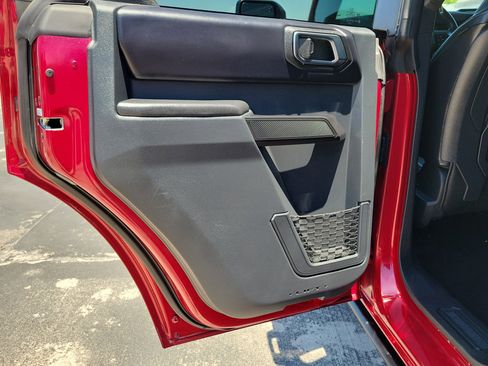 Certified 2025 Ford Bronco Badlands AWD/4WD image 10