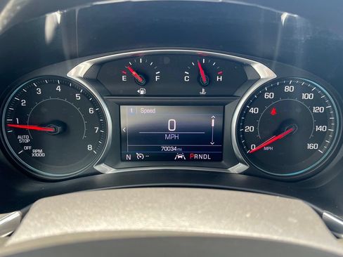 Used 2021 Chevrolet Equinox LT FWD image 12