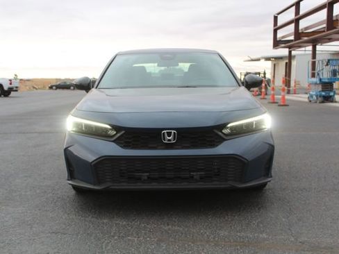 Used 2025 Honda Civic Sport image 9