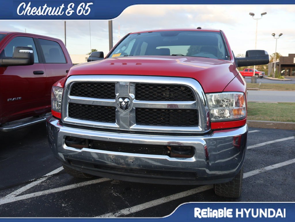 Used 2018 RAM 2500 Tradesman w/ Chrome Appearance Group AWD/4WD image 8