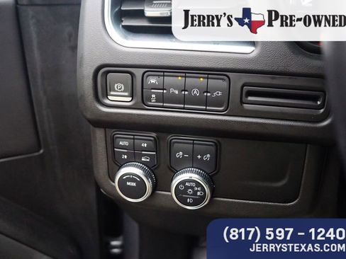 Used 2022 GMC Yukon SLT image 16