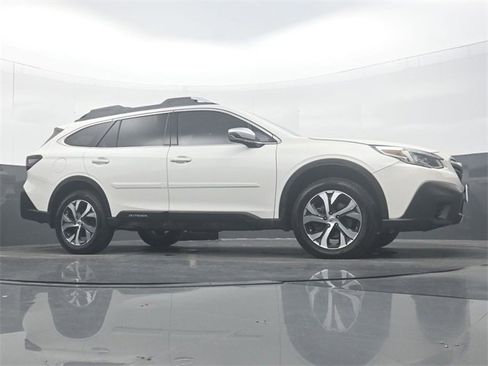 Used 2021 Subaru Outback Touring XT image 27