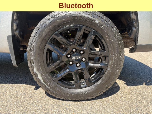 Used 2023 Chevrolet Silverado 1500 Custom AWD/4WD image 9