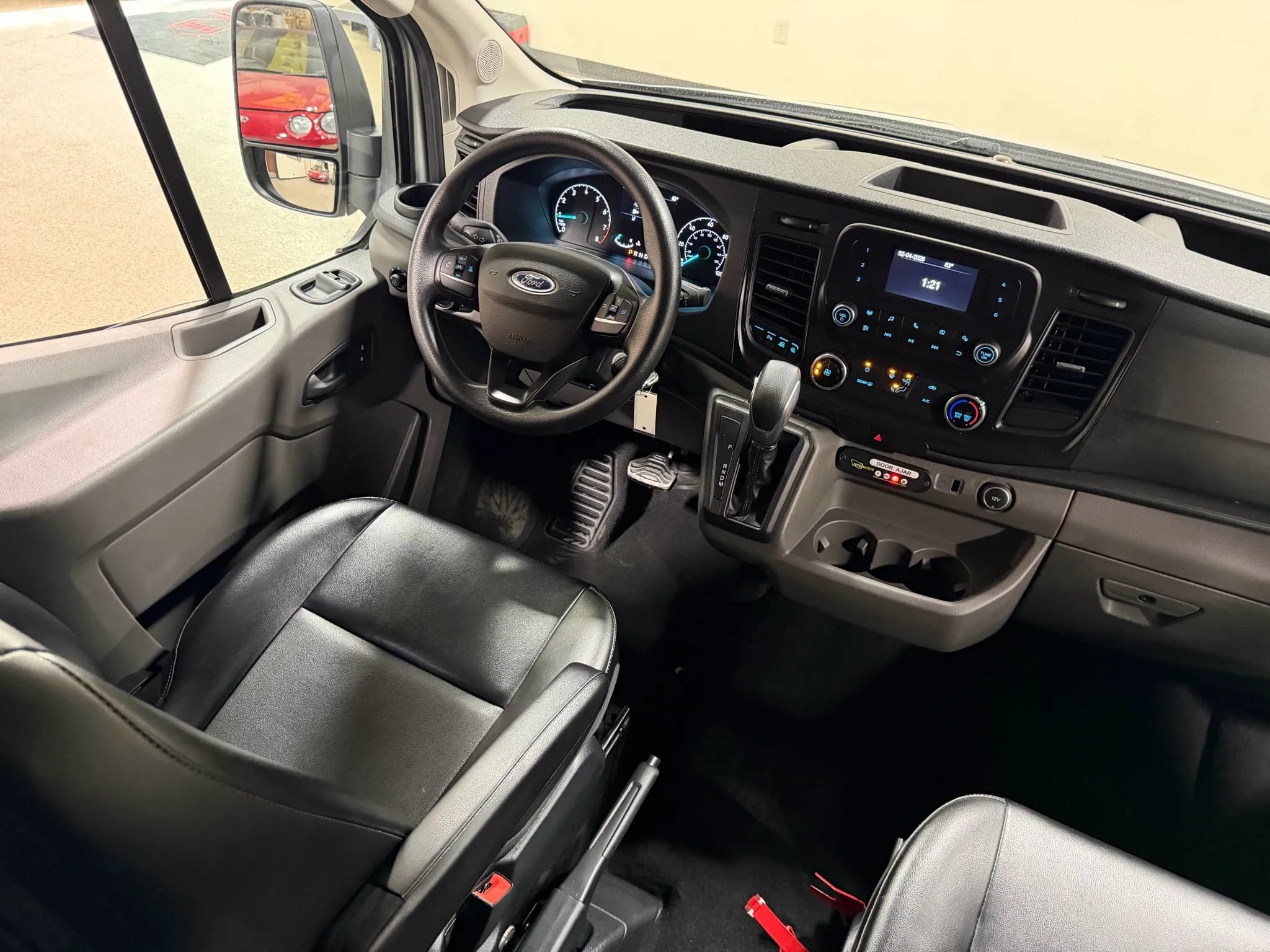 Used 2020 Ford Transit 250 Medium Roof RWD image 63