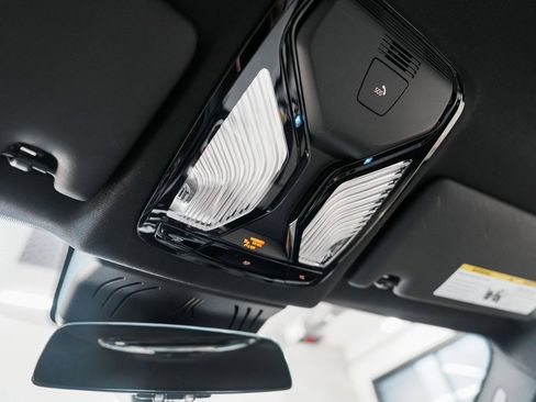 Used 2023 BMW M4 xDrive Competition image 36