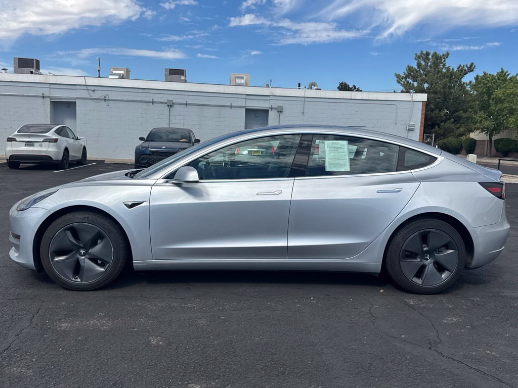 Used 2018 Tesla Model 3 Long Range RWD image 3