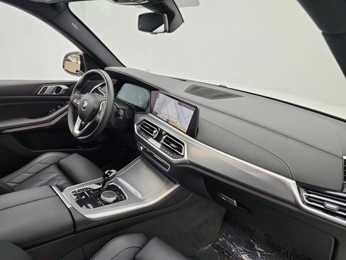 Used 2023 BMW X5 sDrive40i w/ Climate Comfort Package RWD image 19