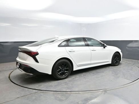 Used 2025 Kia K5 LXS FWD image 10